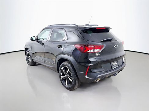 Used 2021 Chevrolet TrailBlazer RS w/ Sun and Liftgate Package AWD/4WD image 10