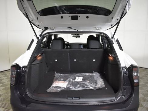 Certified 2025 Nissan Kicks SV image 26