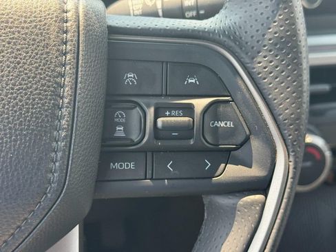 Used 2026 Toyota 4Runner SR5 AWD/4WD image 26