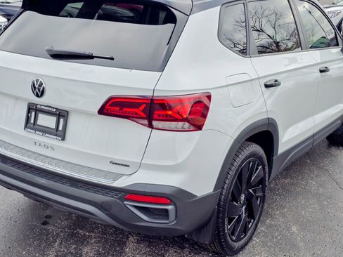 Used 2024 Volkswagen Taos SE w/ Taos Adventure Package image 20