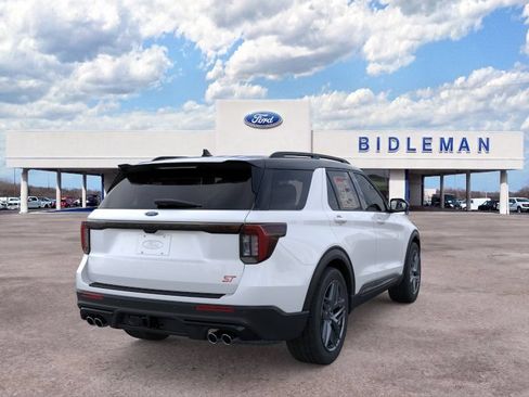 New 2026 Ford Explorer ST w/ Sun And Sound Package AWD/4WD image 9