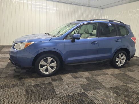 Used 2015 Subaru Forester 2.5i Limited AWD/4WD image 8