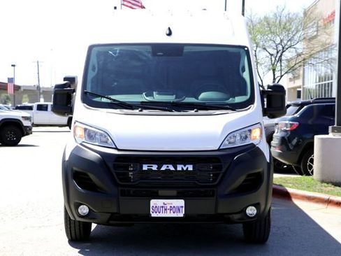 New 2026 RAM ProMaster 2500 w/ Convenience Group image 8