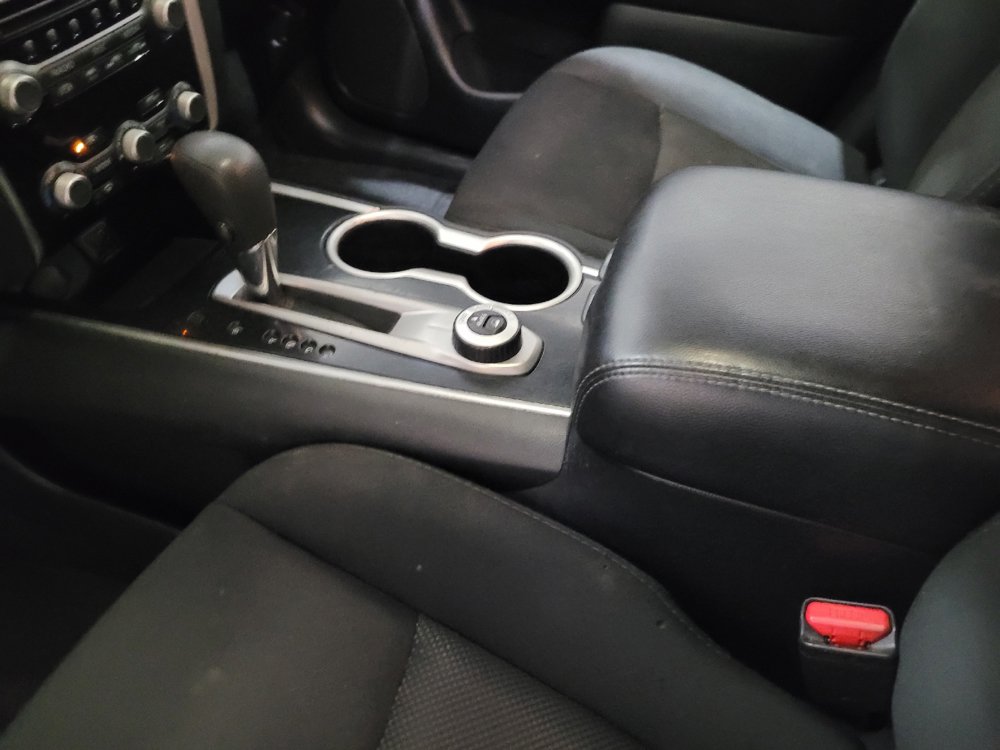 Used 2020 Nissan Pathfinder S AWD/4WD image 26