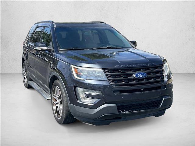 Used 2017 Ford Explorer Sport w/ Equipment Group 401A AWD/4WD image 3