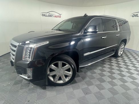 Used 2016 Cadillac Escalade ESV Premium image 1