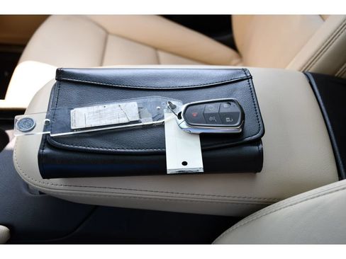 Used 2019 Cadillac XT5 Luxury FWD image 40