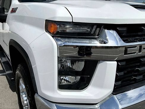 Used 2022 Chevrolet Silverado 2500 LT w/ Convenience Package AWD/4WD image 32