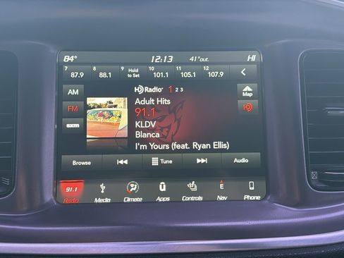 Used 2019 Dodge Charger SXT w/ Blacktop Package image 22