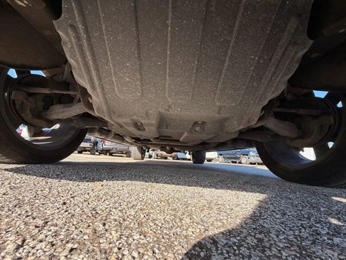 Used 2019 Cadillac Escalade ESV Luxury image 10