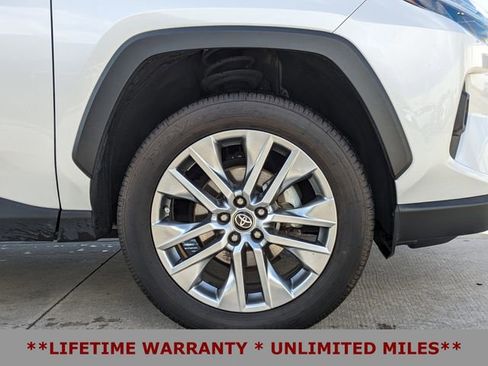 Used 2023 Toyota RAV4 Limited image 12