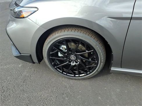 New 2026 Toyota Camry SE image 4