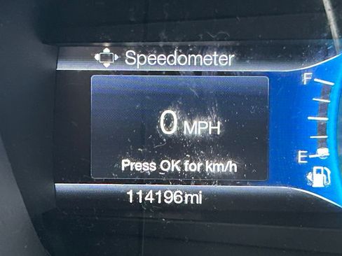 Used 2018 Ford Fusion SE FWD image 17