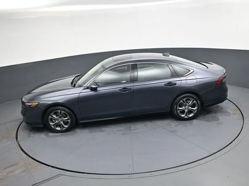 Used 2023 Honda Accord EX image 24