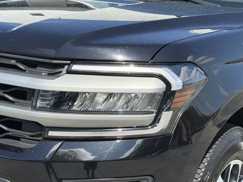 Used 2024 Ford Expedition XLT AWD/4WD image 10