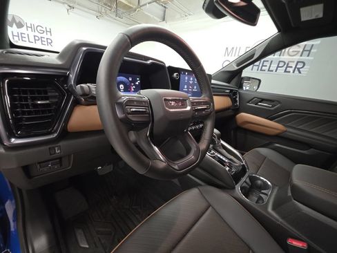 Used 2023 GMC Canyon AT4 w/ AT4 Premium Package AWD/4WD image 21