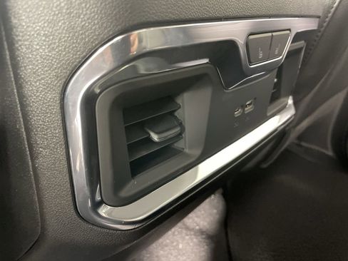 New 2025 GMC Sierra 2500 Denali w/ Denali Reserve Package image 22