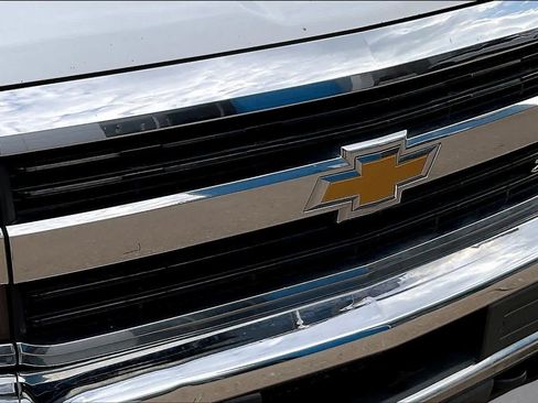 Used 2015 Chevrolet Silverado 2500 LTZ w/ Duramax Plus Package AWD/4WD image 28