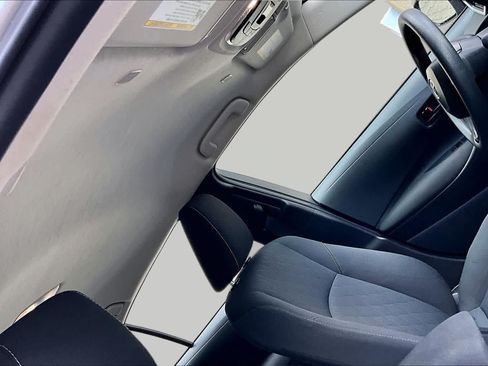 Certified 2025 Toyota Corolla LE FWD image 14