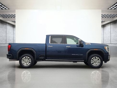 Used 2022 GMC Sierra 2500 Denali w/ Denali Ultimate Package AWD/4WD image 4