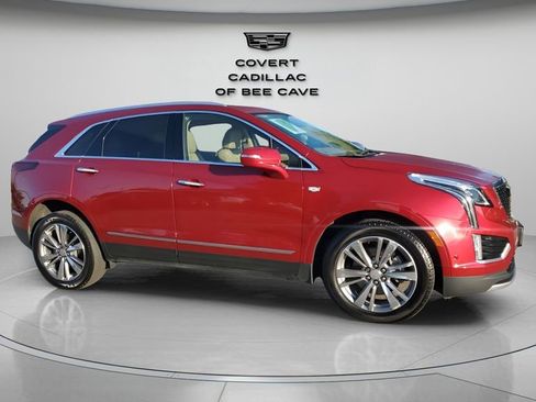 Used 2020 Cadillac XT5 Premium Luxury w/ Platinum Package image 12