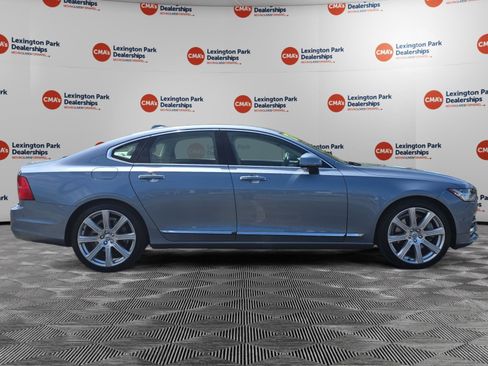 Used 2017 Volvo S90 T6 Inscription w/ Vision Package image 8