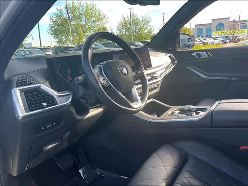 Used 2024 BMW X5 sDrive40i RWD image 16