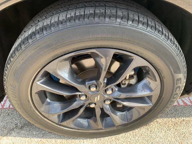 Used 2022 Dodge Durango GT w/ Blacktop Package RWD image 9