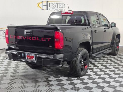 Used 2022 Chevrolet Colorado LT w/ Redline Special Edition RWD image 7