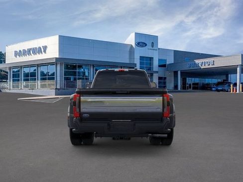 New 2026 Ford F350 Platinum w/ Platinum Plus Package AWD/4WD image 5