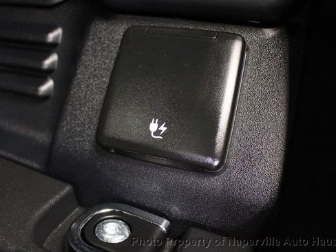 Used 2022 Land Rover Defender 110 X AWD/4WD image 38