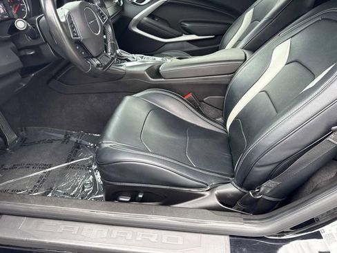 Used 2020 Chevrolet Camaro LT RWD image 14