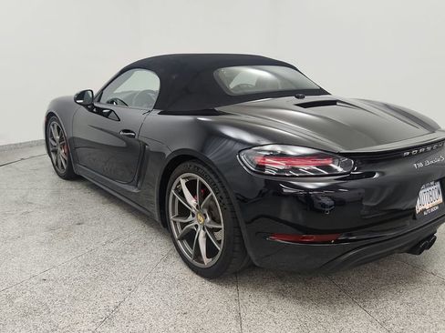 Used 2018 Porsche 718 Boxster S RWD image 43
