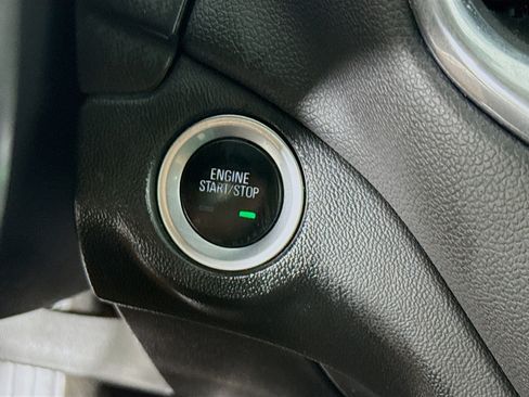 Used 2020 Chevrolet Equinox LT image 20