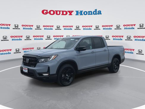 Used 2026 Honda Ridgeline Black Edition image 4