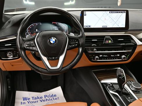 Used 2022 BMW 530i xDrive w/ Convenience Package AWD/4WD image 33
