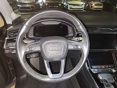 Used 2021 Audi Q7 3.0T Premium Plus image 4