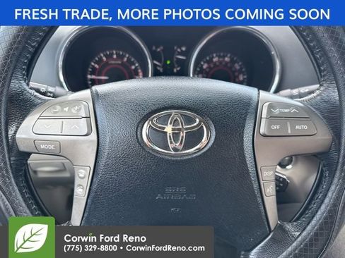 Used 2010 Toyota Highlander Limited image 16