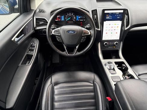 Used 2024 Ford Edge SEL image 21