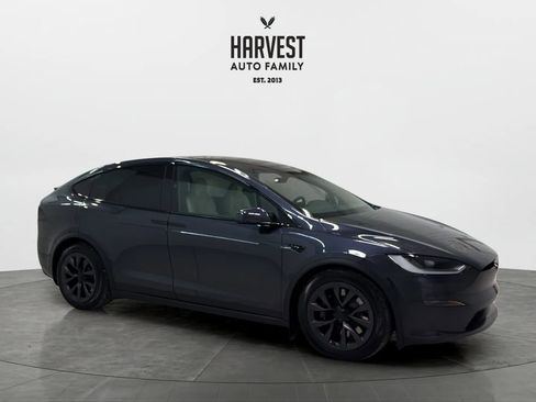 Used 2024 Tesla Model X AWD/4WD image 9
