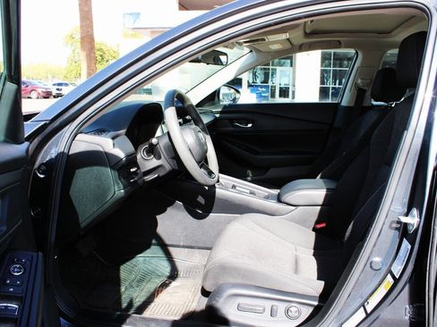 Used 2024 Honda Accord EX image 10