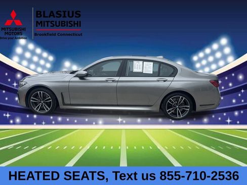 Used 2021 BMW 750i xDrive w/ Executive Package image 8