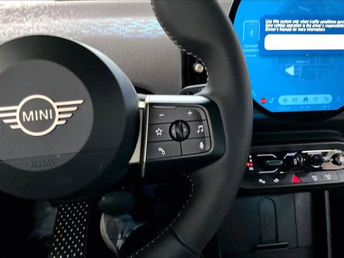 Used 2025 MINI Cooper S image 21