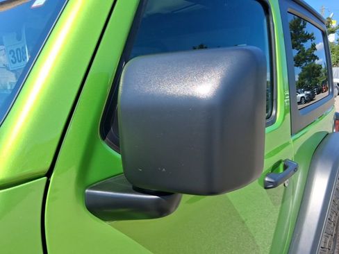 Certified 2025 Jeep Wrangler Sport AWD/4WD image 8