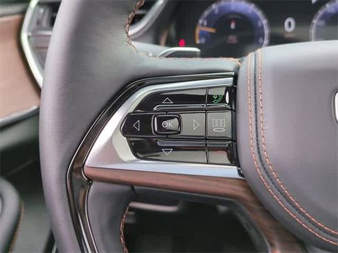 New 2025 Jeep Grand Cherokee Summit w/ Obsidian Package image 25