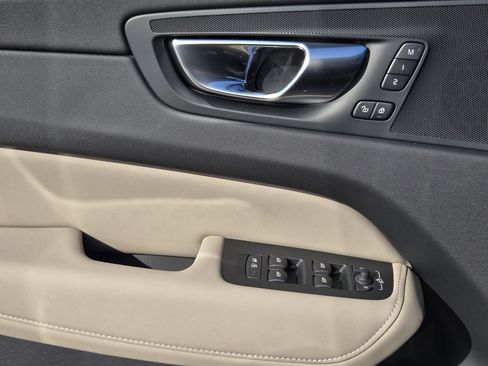 New 2026 Volvo XC60 T8 Plus w/ Protection Package Premier image 26