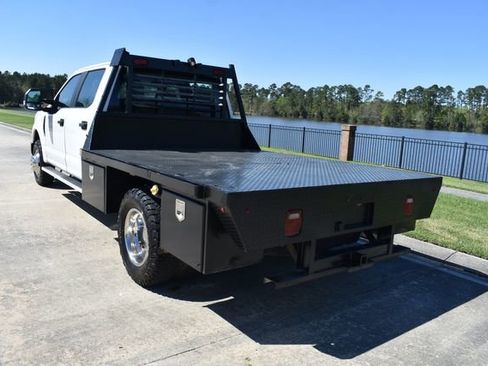 Used 2017 Ford F350 XL w/ Power Equipment Group image 5