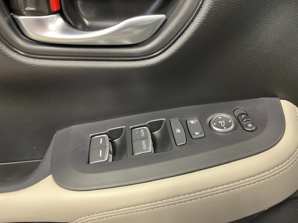 New 2027 Honda HR-V EX-L image 13