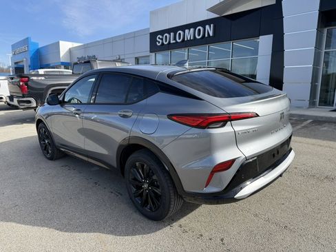 New 2026 Buick Envista Sport Touring image 3