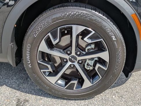 Used 2023 Kia Sportage EX FWD image 11